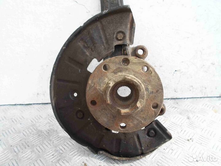 Кулак поворотный правый Porsche Cayenne 955 957