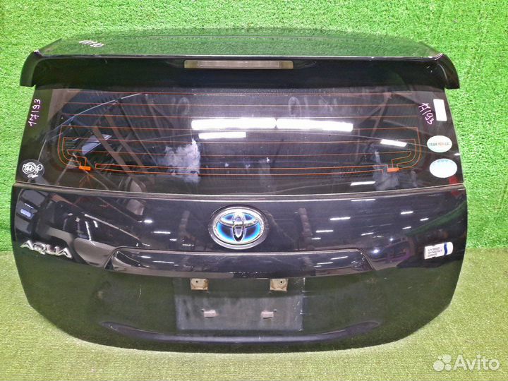 Дверь пятая toyota aqua NHP10 (17193) контрактная