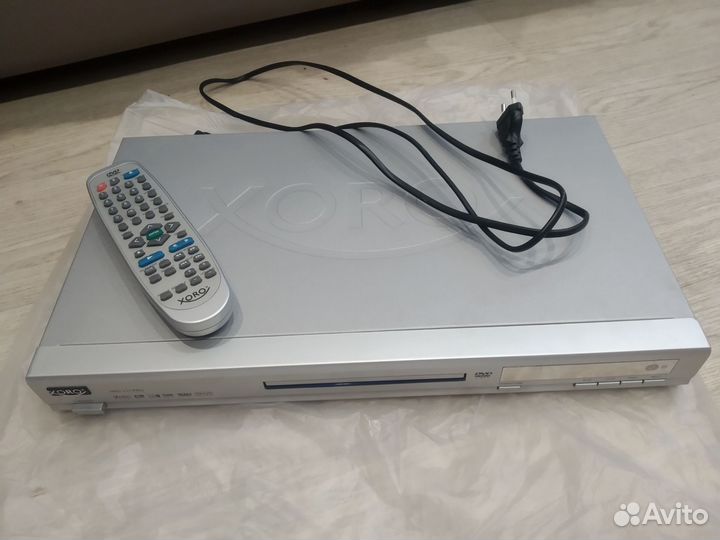 DVD плеер с дисками 40штук