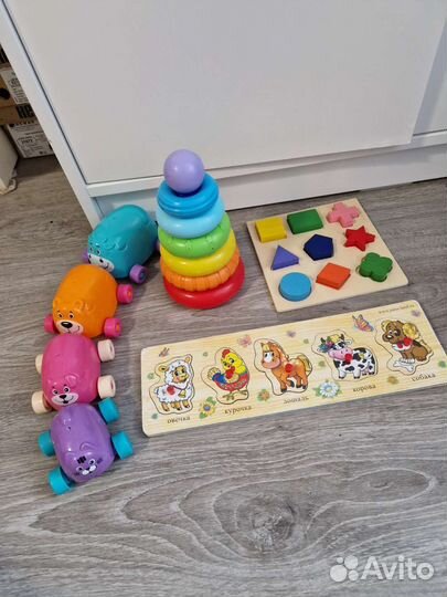 Развивающие игрушки пакетом