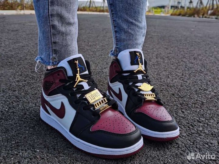 Кроссовки Nike air Jordan 1 retro