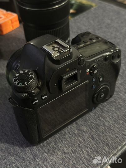 Зеркальный фотоаппарат canon EOS 6D