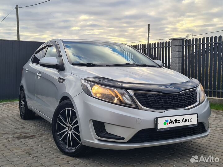 Kia Rio 1.4 AT, 2015, 141 500 км