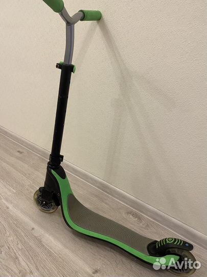 Детский самокат Globber