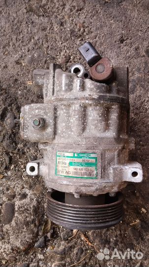 Компрессор кондиционера Фольксваген тоуран