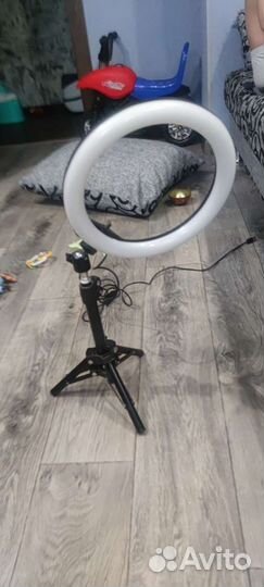 Кольцевая лампа