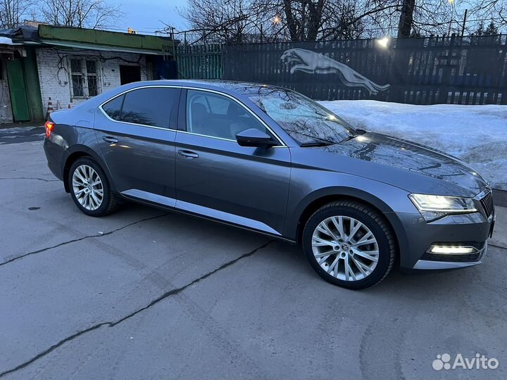 Skoda Superb 2.0 AMT, 2022, 25 500 км