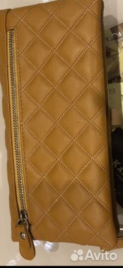 Новый вместительный кошелек. 20,5*11,5*2, текст