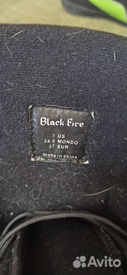 Детский копмлект-сноуборд-крепления-ботинки