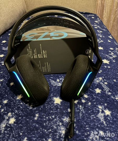 Наушники Logitech G733