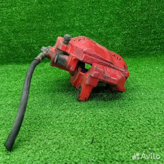 Суппорт тормозной передний правый Volkswagen Golf