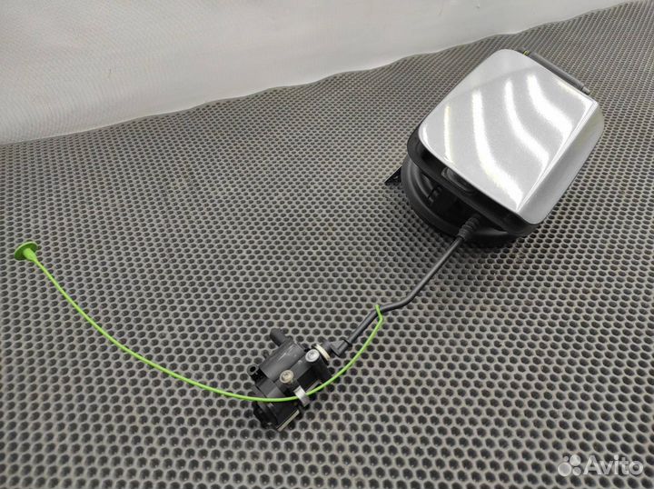 Лючок топливного бака Bmw 320I E90 LCI N43B20A 2.0