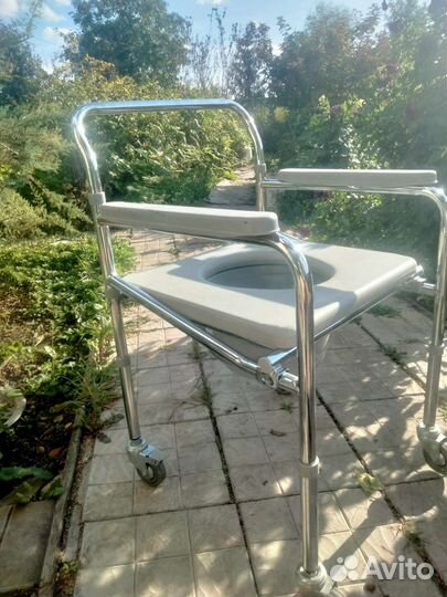 Кресло туалет