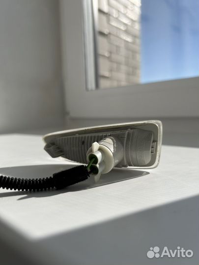 Фонарь указателя поворота opel astra j