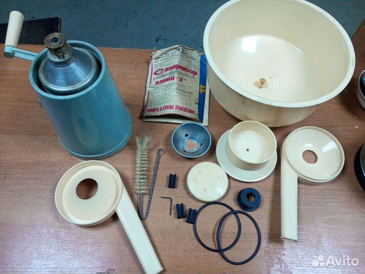 Сепаратор для молока ручной