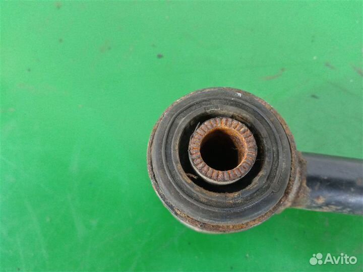 Рычаг подвески задний правый Toyota Harrier MCU15