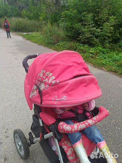 Прогулочная коляска capella