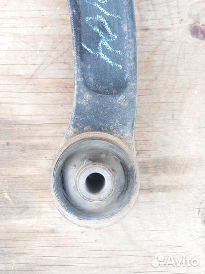 Рычаг подвески передний левый Peugeot Partner