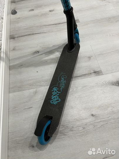 Самокат трюковой детский