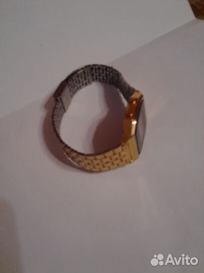 Наручные часы