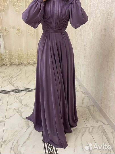 Платье вечернее