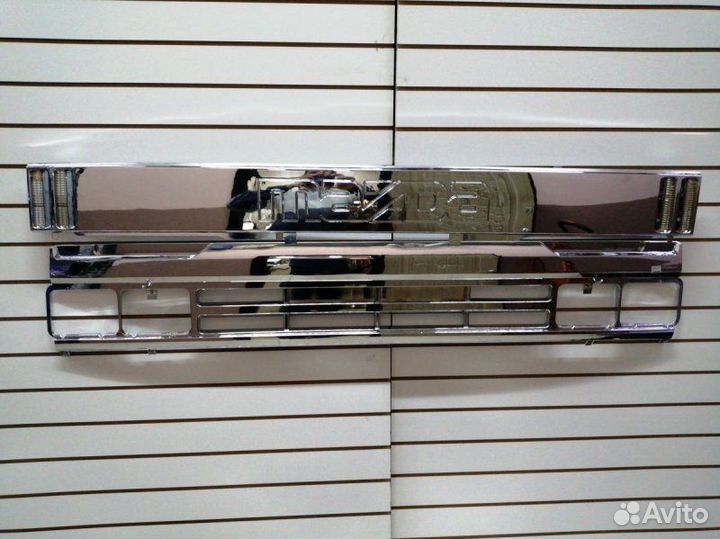 Решетка радиатора передняя Mazda Titan SL 0