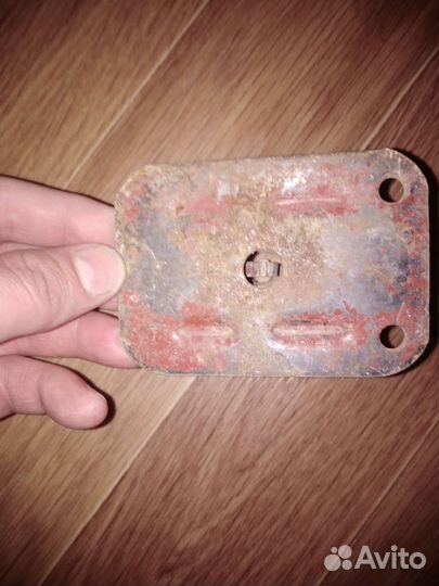 Зажим пружинный