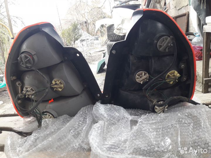 Задние фары акцент