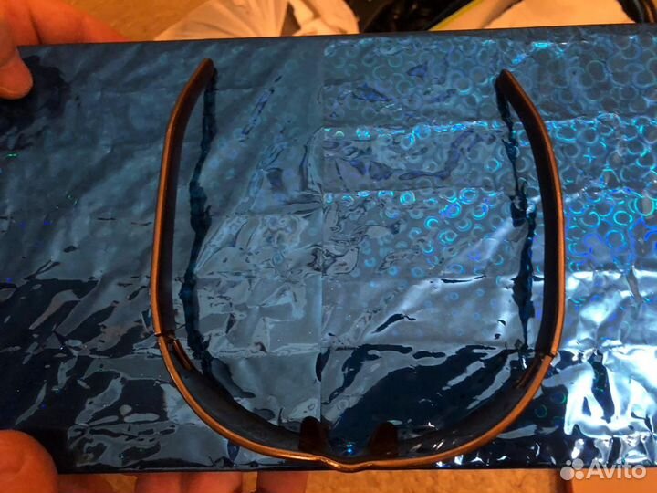 Солнцезащитные очки