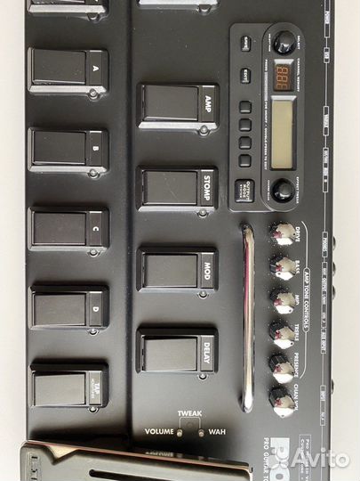 Гитарный процессор Line 6 POD XT Live