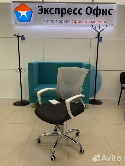 Компьютерное кресло