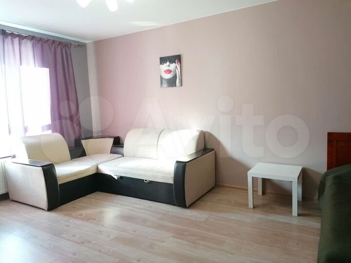 1-к. квартира, 45 м², 7/17 эт.