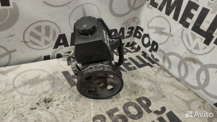 Гидроусилитель руля Mercedes W208 M111 V-2.3