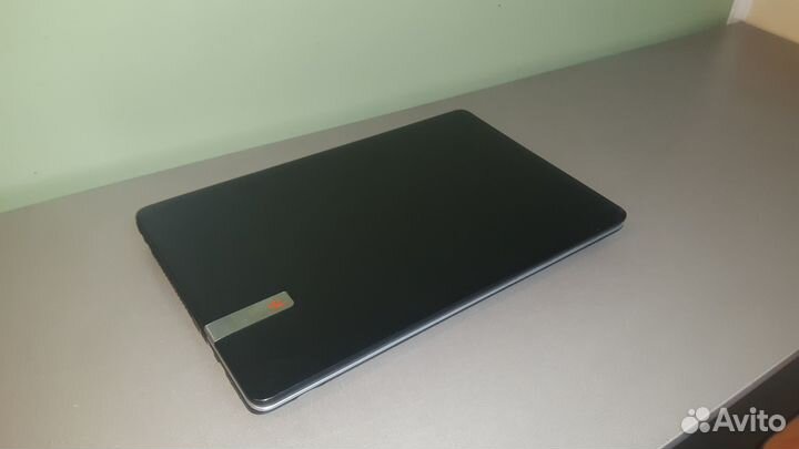 Ноутбук 15.6 Packard bell E1200 4Gb SSD 120Gb