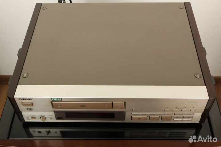 CD проигрыватель Sony CDP-X555ES