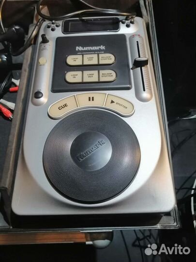 Пара dj cd проигрывателей Numark axis 4