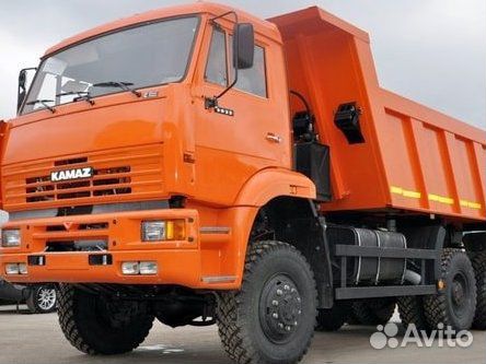 Водитель грузового автомобиля