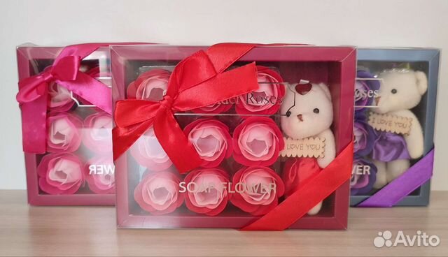 Розы из мыла набор с мишкой на 8 марта цветы