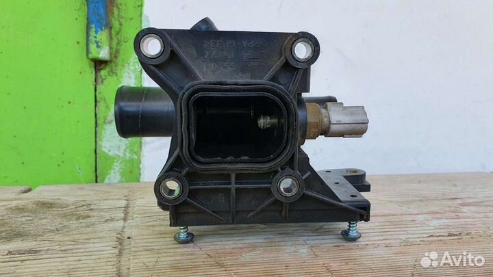 Тройник системы охлаждения Mazda 3,5,6,cx7, Ford f