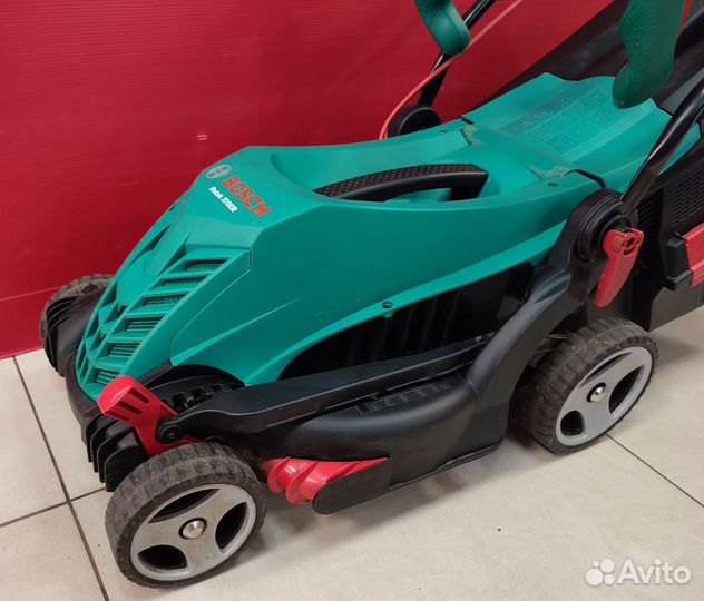 Газонокосилка электрическая Bosch Rotak 370 ER