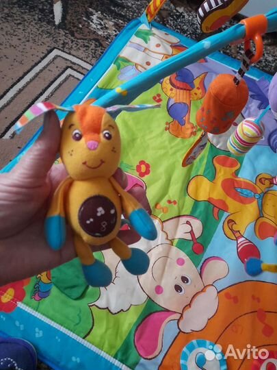 Развивающий коврик
