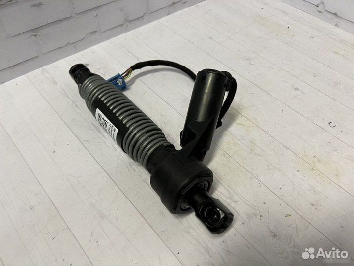 Привод крышки багажника Bmw 8 G16