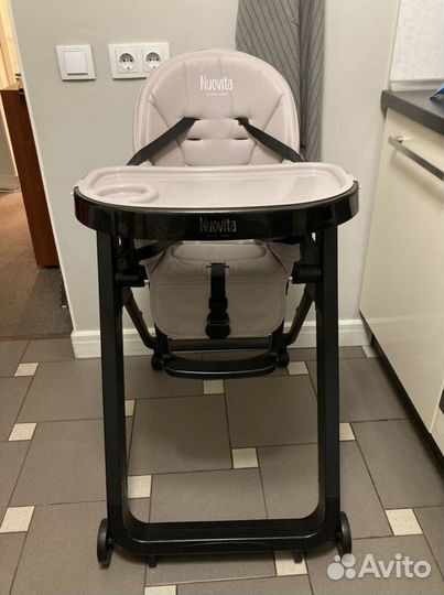 Стульчик для кормления nuovita