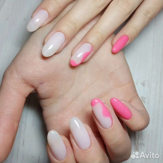 Маникюр и педикюр