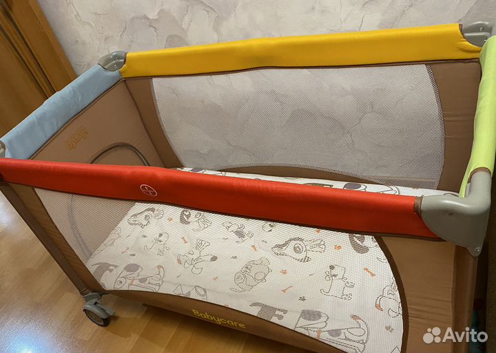 Продам манеж