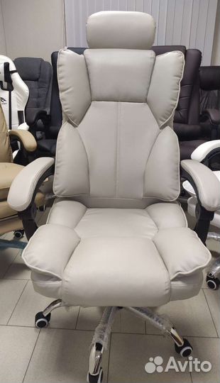 Компьютерное кресло (район цирка)