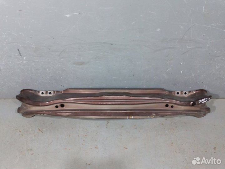 Усилитель заднего бампера Volvo V40 2