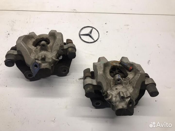 Суппорт задний левый Mercedes C 204