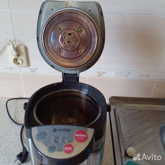 Чайник термопот,термочайник