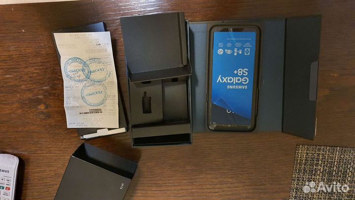 Коробка от телефона Samsung galaxy S8+